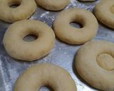 Foto langkah ke 5 dari resep Donat empuk.