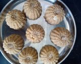 ચુરમાના લાડુ(Churma ladoo Recipe in Gujarati) રેસીપી સ્ટેપ2ફોટો