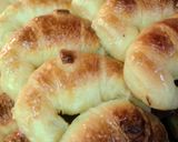 Foto del paso 5 de la receta: Medialunas de manteca