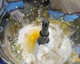 Foto langkah ke 2 dari resep 78. Bakso Goreng Renyah Mekar.