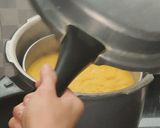 A picture of step 9 of Gujarati khaman dhokla.