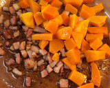 Foto del paso 4 de la receta: Espaguetis con calabaza, cebolla, bacon y otras verduritas 🍝🌼