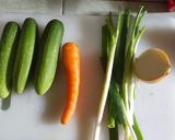 Foto langkah ke 1 dari resep Oi-sobagi (kimchi timun).