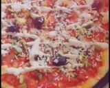 صورة لخطوة 3 من وصفة بيتزا 🍕🍕🍕😘😘😘
