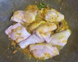 Foto langkah ke 3 dari resep Ayam Ungkep (Untuk Ayam Goreng Lengkuas).