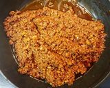 A picture of step 6 of American-Style Sloppy Joe Burger.