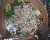 Foto langkah ke 3 dari resep Teri Medan Kacang Panjang Saus Tiram.
