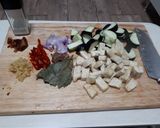 Foto langkah ke 2 dari resep Terong tahu masak santan.