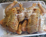 Foto del paso 1 de la receta: Pollitos al horno con patatitas a la mantequilla