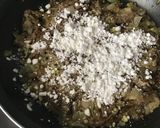 Foto del paso 2 de la receta Berenjenas con atún, la carne de estas, y bechamel a los 5 quesos