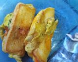 Foto langkah ke 10 dari resep Roti John rasa lokal.