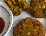 A picture of step 9 of Masala Vadai (Paruppu Vadai).