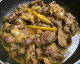 Foto langkah ke 5 dari resep Ati Ampela Bumbu Kuning.
