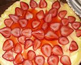 Foto del paso 7 de la receta: Kuchen de Frutillas 🍓 y crema pastelera (instantánea)