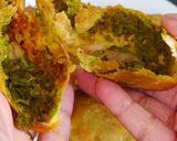 A picture of step 1 of Bharwah matar kachori.