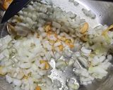 Foto del paso 4 de la receta: 64. Guiso de chocos con patatas