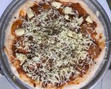 Foto langkah ke 5 dari resep Homemade sausage pizza.