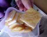 Foto langkah ke 4 dari resep Roti kering keju.