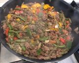 Foto del paso 3 de la receta: Salteado de verduras con carne molida