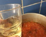 Foto del paso 2 de la receta: Fideos cinta con bolognesa a cuchillo