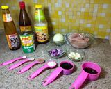 Foto langkah ke 1 dari resep Ayam Jamur untuk Bakmi / Nasi Tim 蘑菇鸡用于面条或团队米饭.