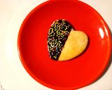 Foto del passaggio 4 della ricetta Biscotti al burro di Babbo Natale