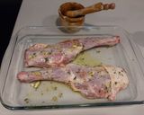 Foto del paso 1 de la receta: Paletilla de lechazo con patatas