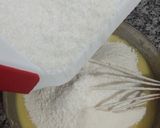 Foto langkah ke 6 dari resep Super moist coconut Lemon cake.