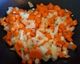 Foto del paso 3 de la receta: Calabacines rellenos de carne y verduras