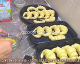 Foto del paso 5 de la receta: ☕Medialunas sin hojaldre, receta súper fácil 🥐🥐