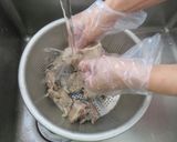 A picture of step 3 of Okinawa Soba (Okinawa’s Soul Food).