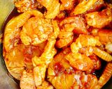 Hình bước làm 2 của món Cá thu kho dưa cà