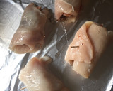 Foto del paso 3 de la receta: Rollitos de pollo con jamón, espárragos trigueros y berenjena