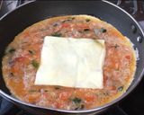 A picture of step 3 of Cheese Omelette.