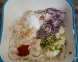 A picture of step 1 of Urad dal vadas.
