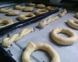 Foto del paso 4 de la receta: Rosquitas súper ricas y esponjosas 😋