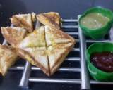 Leftover dal sandwich recipe step 4 photo