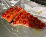 Une image de l'étape 4 de Saumon sauvage aux tomates cerises et aneth.