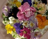 A picture of step 2 of Garden of edibleflowers〜Mariage Freres….