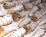 Foto del paso 7 de la receta: Cucuruchos rellenos de crema pastelera - especial año nuevo