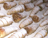 Foto del paso 7 de la receta: Cucuruchos rellenos de crema pastelera - especial año nuevo