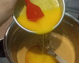 Foto langkah ke 4 dari resep Bolu Caramel Mini.