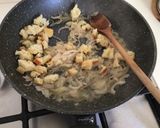 Foto del passaggio 1 della ricetta Stinco di maiale con crema di pane piccante