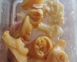 Hình bước làm 1 của món Súp bào ngư vây cá củ dền