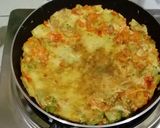 Foto langkah ke 6 dari resep Telur Dadar Sayuran.