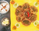 सर्पिल पालक और फूलगोभी भरवां पराठाpalak gobhi ka paratha recipe in hindi) रेसिपी चरण 8 फोटो