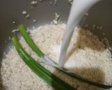 Foto langkah ke 2 dari resep Nasi Lemak Malaysia.
