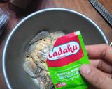 Foto langkah ke 2 dari resep Udang Goreng Asam Jawa.
