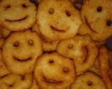 Foto del paso 5 de la receta: Papitas con forma de carita feliz 🙂