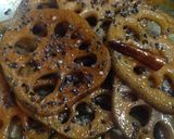 A picture of step 6 of Spicy Lotus Root Kimpira Stir-fry.